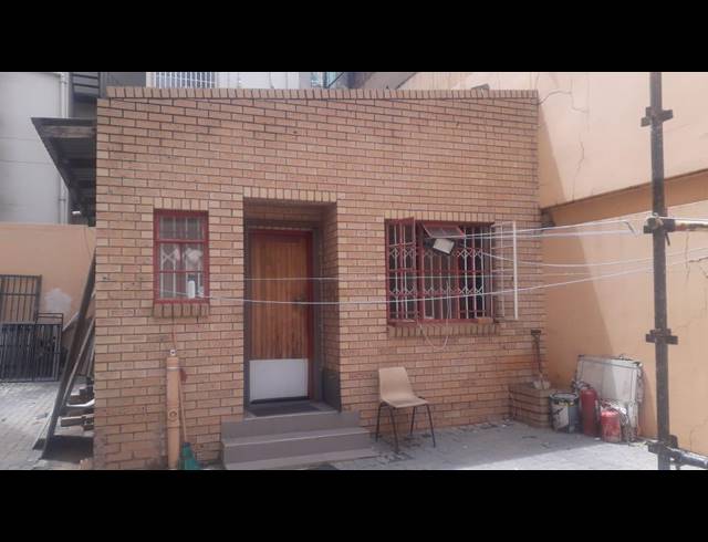 1,000M² BUILDING FOR SALE IN JOHANNESBURG CENTRAL